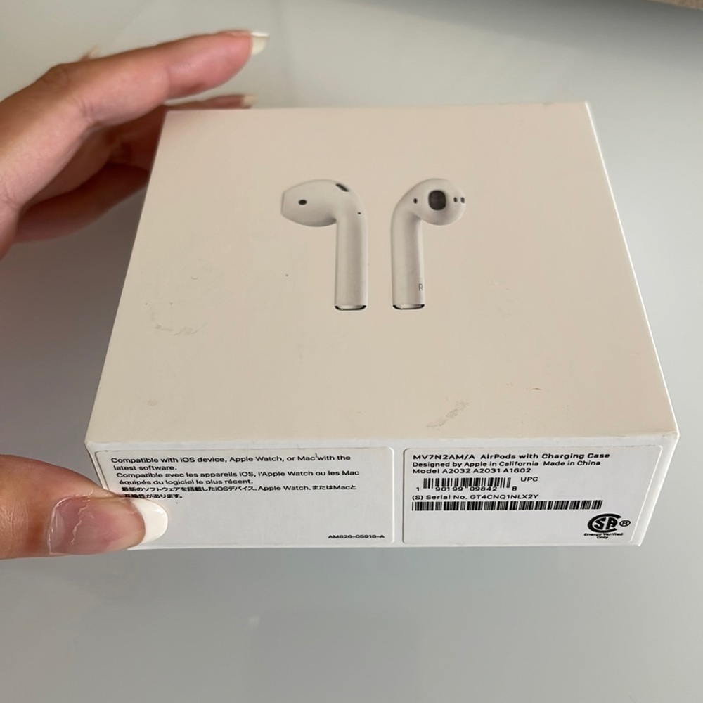 Airpods gen 1 (USED)